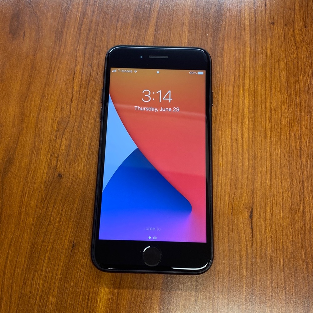 Apple iPhone 7 32GB Black